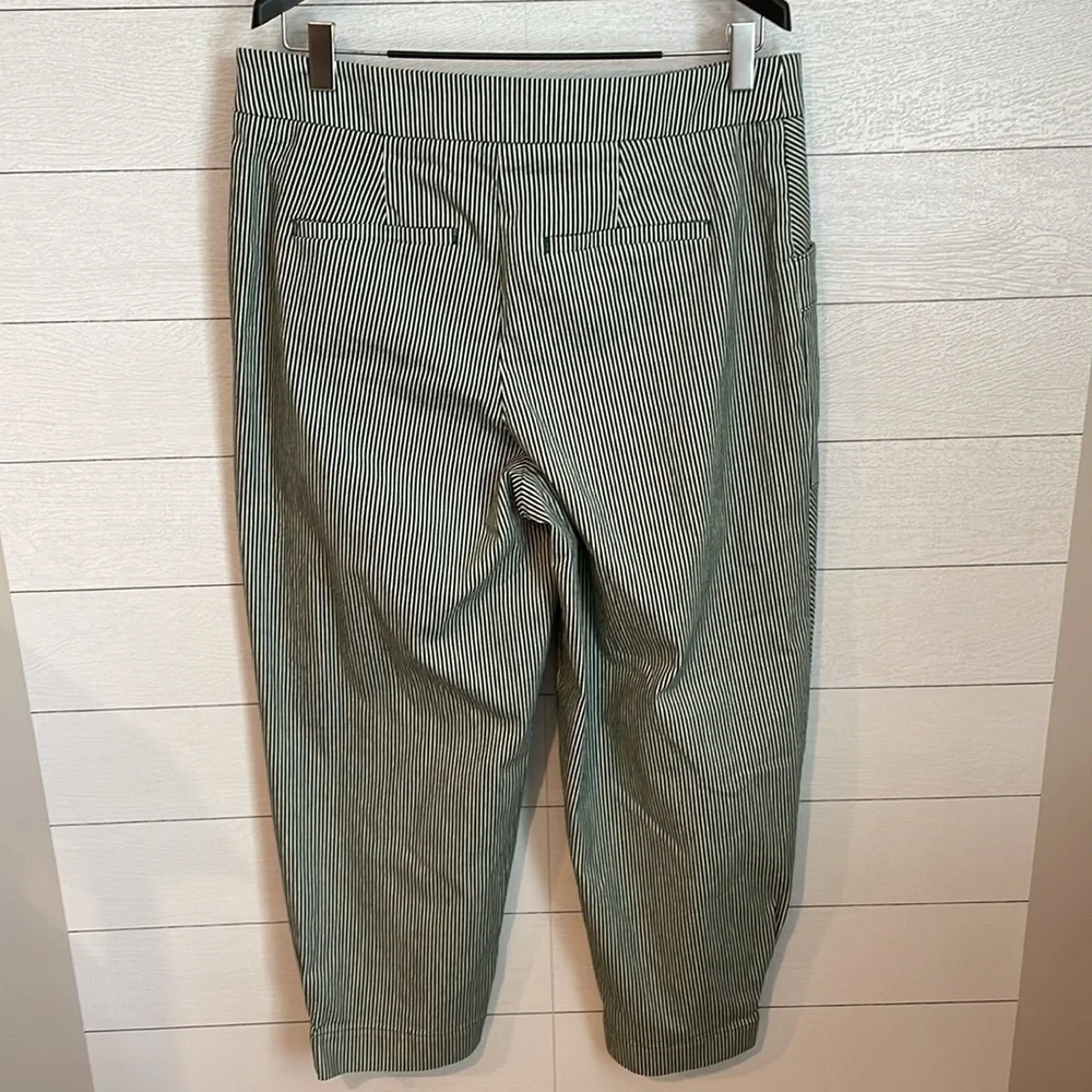 Eloquii Women's Striped Trousers Rainforest White Size 14 Workwear Formal Dress‎